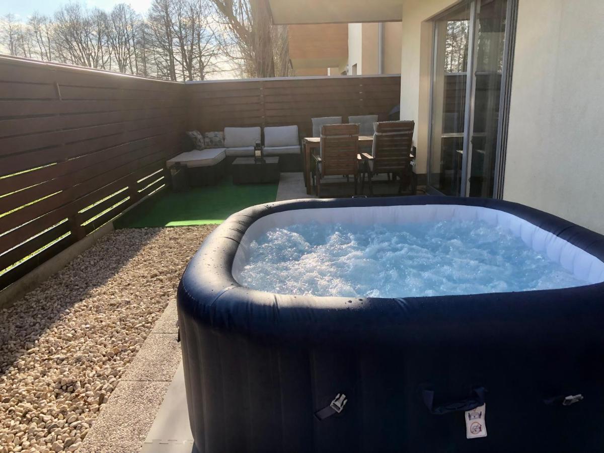 Apartment Jenny With Jacuzzi Brezovica